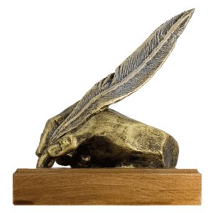 Trofeo cultura resina C-7079. Disponible 1 tamaño